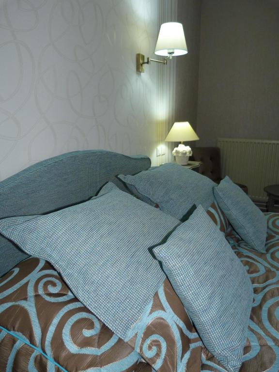 Hotel Le Gue Du Holme Saint-Quentin-sur-le-Homme 객실 사진
