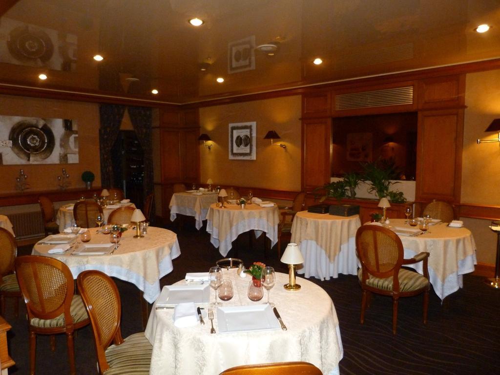 Hotel Le Gue Du Holme Saint-Quentin-sur-le-Homme 외부 사진