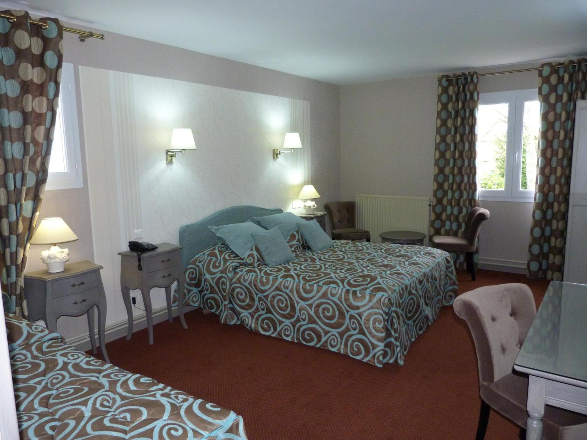 Hotel Le Gue Du Holme Saint-Quentin-sur-le-Homme 외부 사진
