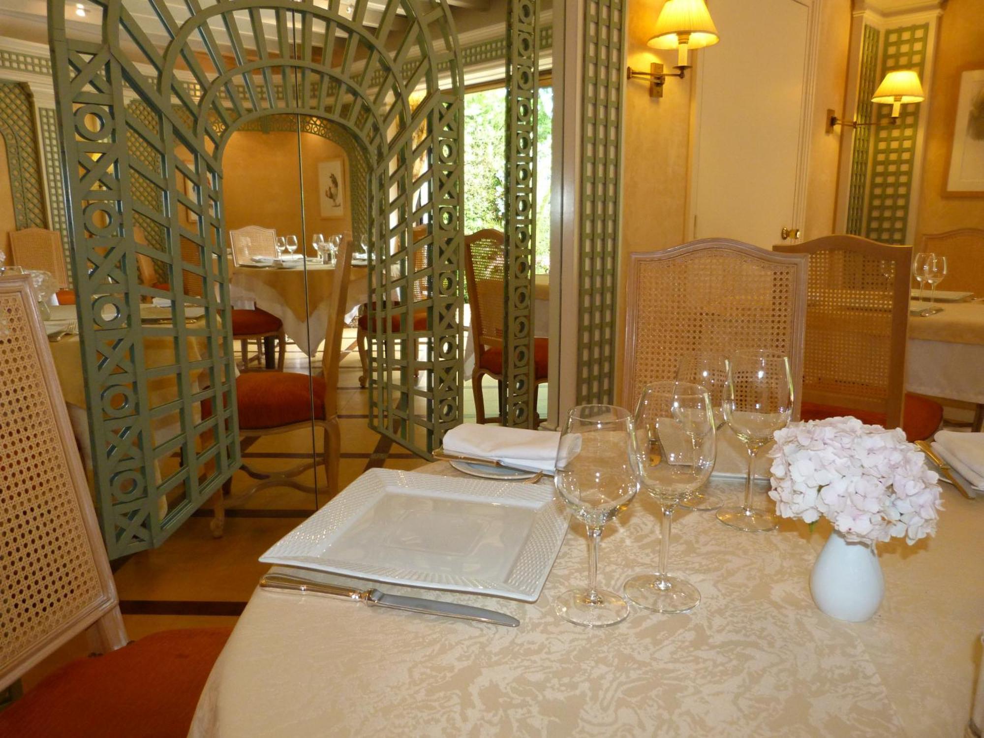 Hotel Le Gue Du Holme Saint-Quentin-sur-le-Homme 외부 사진