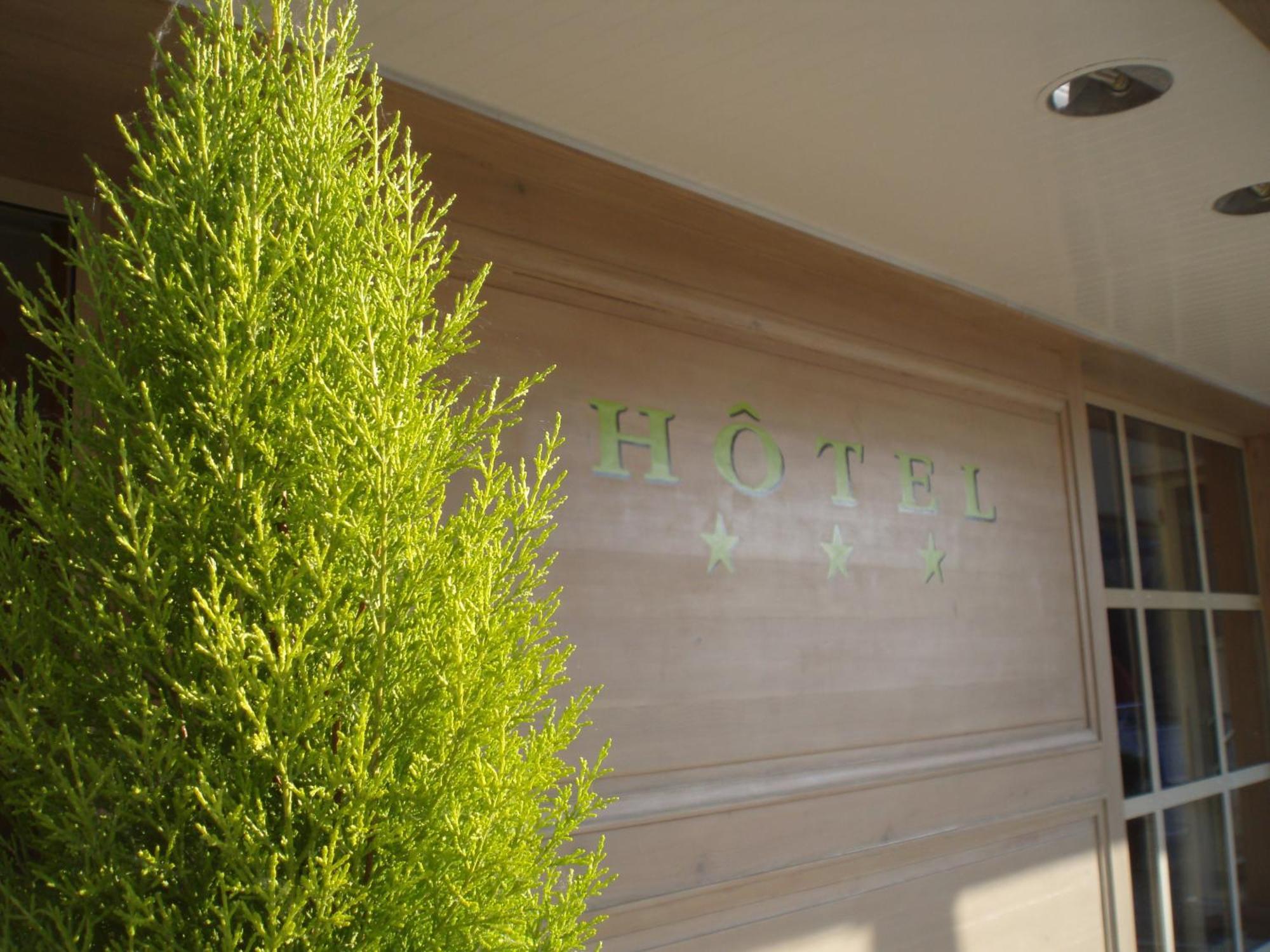 Hotel Le Gue Du Holme Saint-Quentin-sur-le-Homme 외부 사진