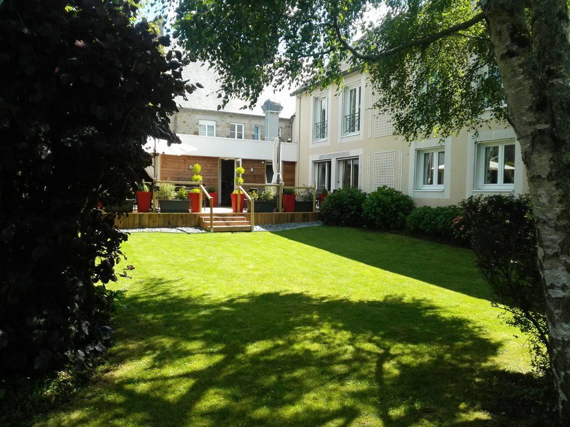 Hotel Le Gue Du Holme Saint-Quentin-sur-le-Homme 외부 사진