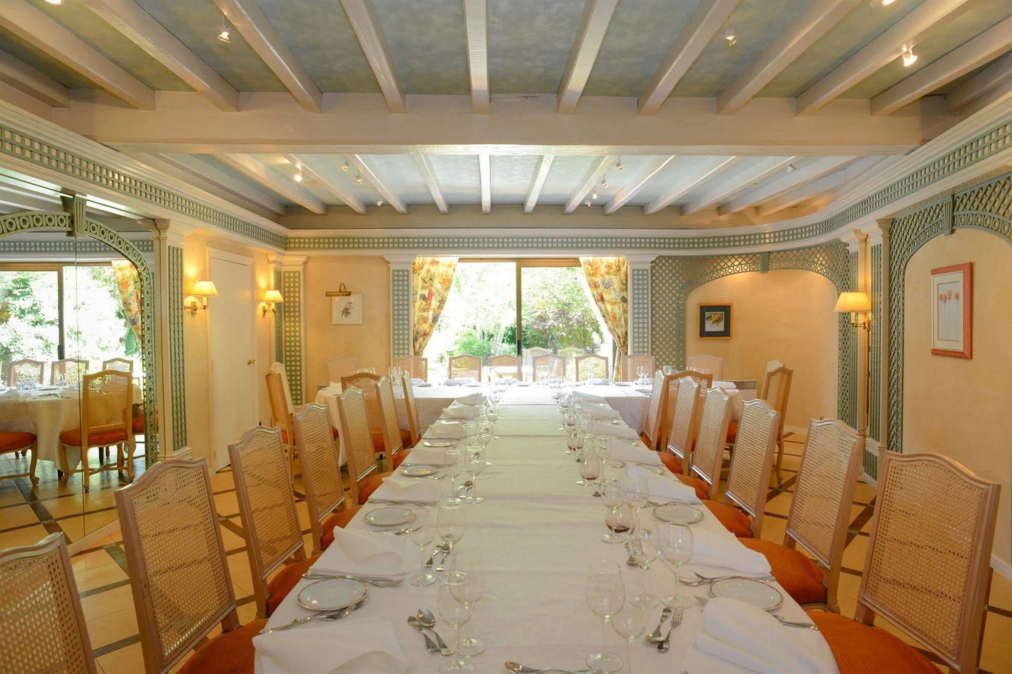Hotel Le Gue Du Holme Saint-Quentin-sur-le-Homme 외부 사진